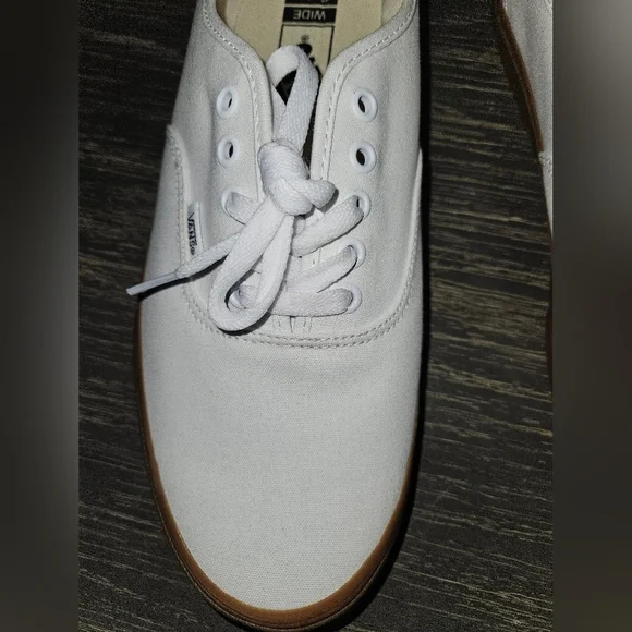 Vans Authentic Vintage White / Gum Sole. Low top Skate vans, Size 12 WIDE CUSTOM - Picture 3 of 6